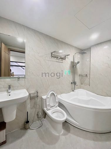 Hình ảnh 2 PHÒNG NGỦ + 2WC Thiết Kế Hiện Đại Ngay Cầu SG - Giáp Q1
