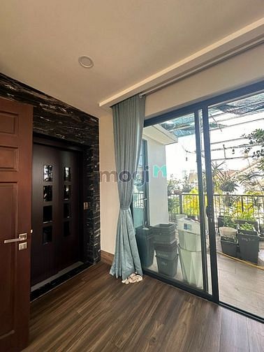 Hình ảnh Cho thuê biệt thự 1000m2 sân vườn, hồ bơi cao cấp phường Bình An