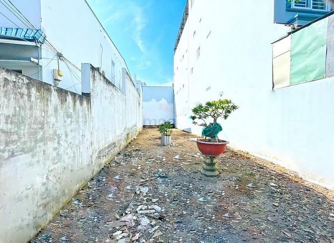 Hình ảnh HÀNG HIẾM -Lô Đất 6X27M- Hẻm 88 Nguyễn Văn Qùy, PHÚ THUẬN, Q7