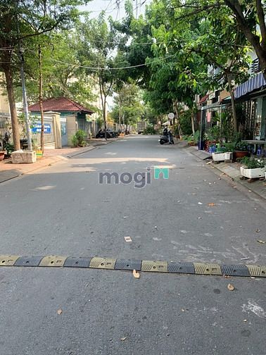 Hình ảnh Bán lô đất đường bàn cờ 12m Đặng Thùy Trâm, P13, Bình Thạnh 5.9x10m
