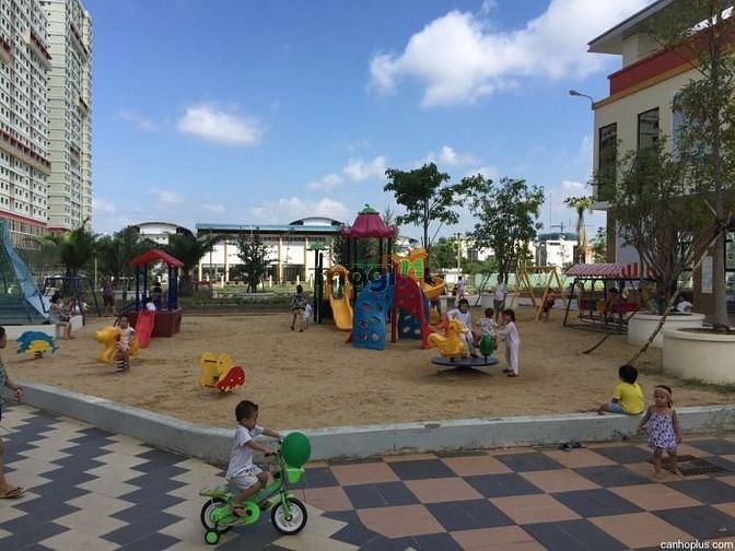 Hình ảnh Cho thuê Trang Chủ MB66.COM / Đăng Ký Tặng 66K Đức Khải quận 7 nội thất đầy đủ, 145m2, 3 phòng ngủ