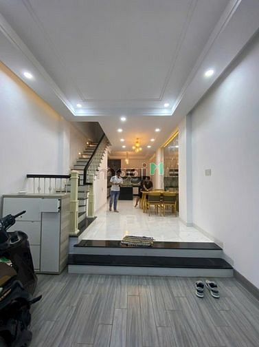 Hình ảnh Nhà 3 Lầu Full Nội Thất Hẻm 574 Kinh Dương Vương