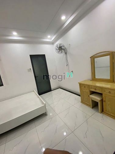 Hình ảnh Nhà 3 Lầu Full Nội Thất Hẻm 574 Kinh Dương Vương