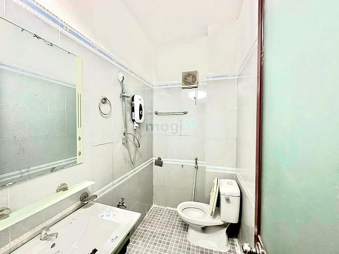 Hình ảnh 🏠 Cho thuê Mb6623 nạp rút nhanh chóng dịch vụ có cửa sổ trời tại Phan Văn Trị, phường 5