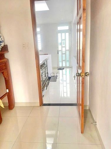 Hình ảnh Nhà full nội thất 1 lửng 3 lầu - Đường Lê Văn Qưới