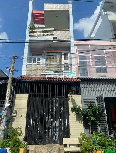 Hình ảnh Nhà 2 lầu 4 phòng ngủ- Đường Tân Hoà Đông
