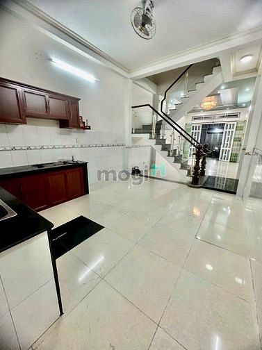 Hình ảnh Nhà 3 lầu 5 phòng ngủ 6wc - đường Bình Trị Đông, hẻm 6m