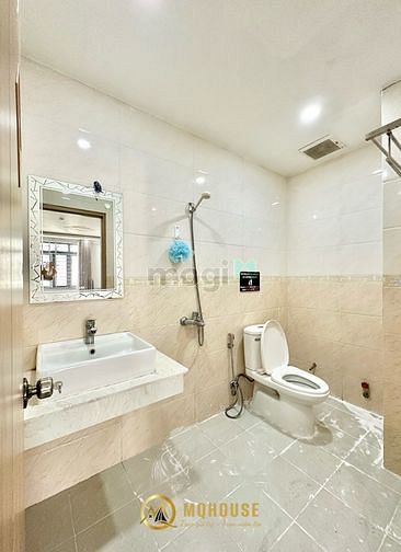 Hình ảnh Cho Thuê CHDV Full nội thất cao cấp tại Quận 1 Giá chỉ 6tr