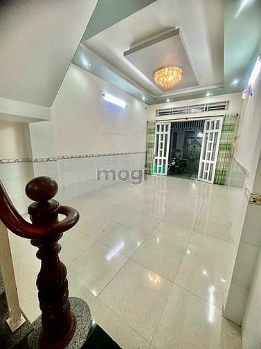 Hình ảnh Nhà 3 lầu 5 phòng ngủ 6wc - đường Bình Trị Đông, hẻm 6m