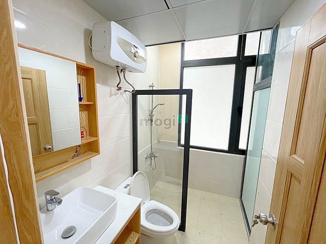 Hình ảnh STUDIO full Nt Cửa sổ lớn gần bờ kè Hoàng Sa,cầu Kiệu,cv Lê Văn Tám,cầ