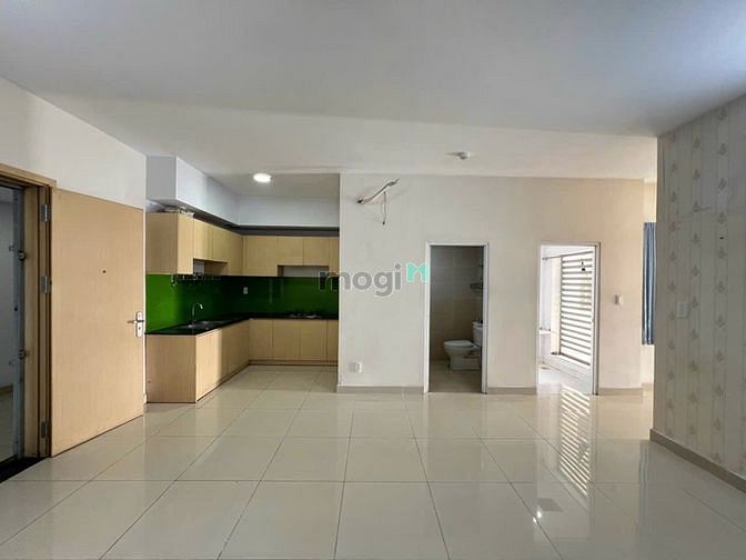 Hình ảnh Cho thuê CH Oriental Plaza, DT 80m2, 2PN, NT cơ bản, giá 10tr/tháng
