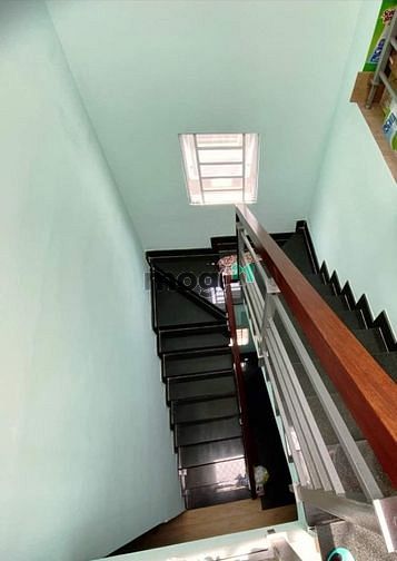 Hình ảnh Ôtô  vào nhà sát Lê Văn Qưới Bình Tân 4tầng 4PN 4 tỷ>