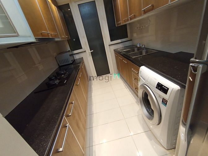 Hình ảnh Saigon Pearl cho thuê 2PN đủ nội thất, giá rẻ
