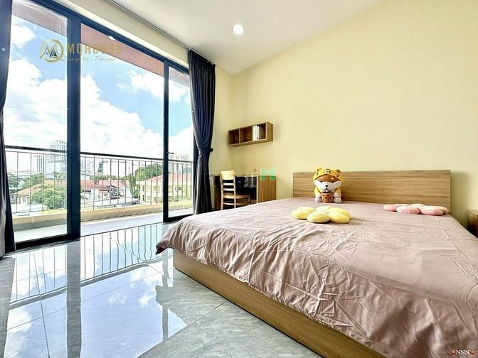 Hình ảnh Cho Thuê Studio Bancolny View Đẹp 45M2 Mới Leng Kengg⭐⭐Phan Đăng Lưu