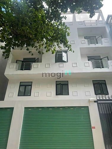 Hình ảnh Studio cửa sổ trời, có bảo vệ, thang máy, giờ giấc tự do