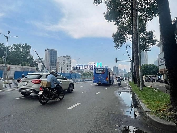 Hình ảnh Cho thuê MT Trần Hưng Đạo, Q1- 7*20m - giá 50tr/tháng