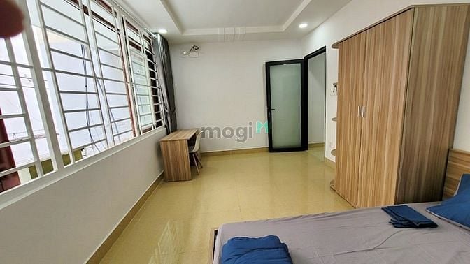 Hình ảnh Căn Hộ 2PN70m2 Full Nội Thất Có Ban Công Cửa Sổ Ngay ETOWN Cộng Hòa
