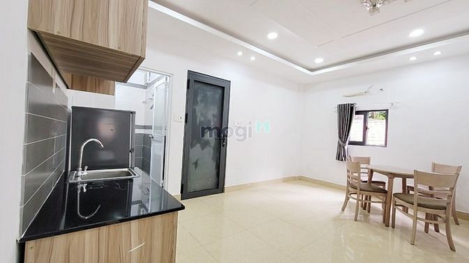 Hình ảnh Căn Hộ 2PN70m2 Full Nội Thất Có Ban Công Cửa Sổ Ngay ETOWN Cộng Hòa