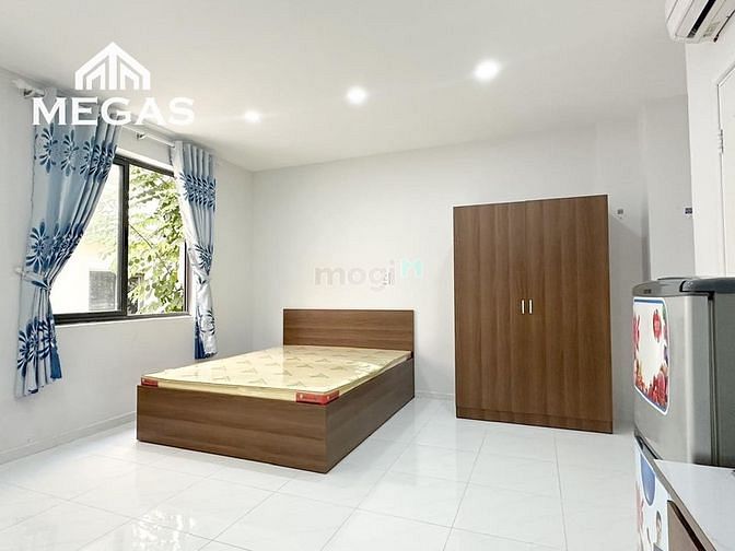 Hình ảnh CHDV dành cho sinh viên đại học Văn Hiến