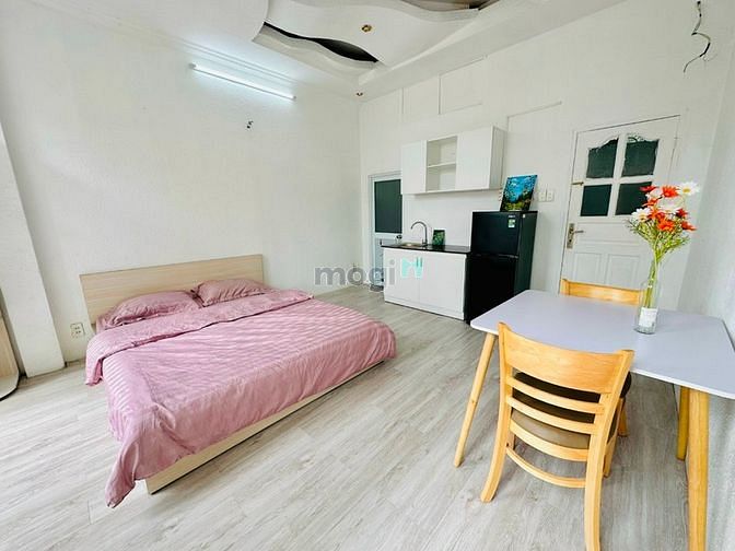 Hình ảnh Cho thuê CHDV_Mặt tiền đường_Cạnh Q1,Q2_Máy giặt riêng_Full nt