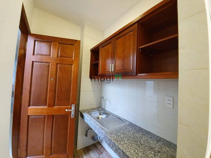 Hình ảnh Căn Hộ Bancol cửa sổ thoáng - Full NT- gần Etown Cộng Hòa