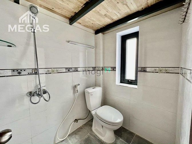 Hình ảnh Cho thuê căn Duplex bancol ngay gần đh Văn Lang