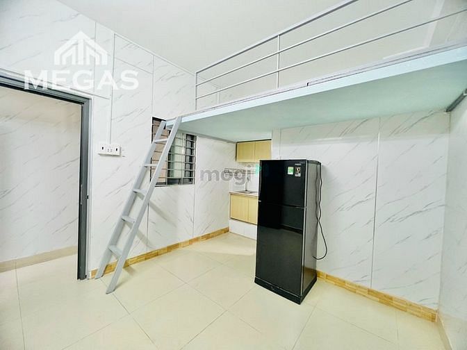 Hình ảnh Phòng Giá Rẻ Đầy Đủ Nội Thất Có Gác Thoáng Mát
