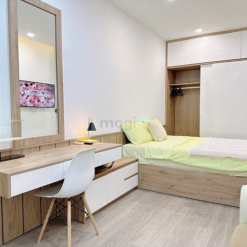 Hình ảnh Studio bancon lớn nhiều cửa sổ siêu hiện đại ngay Dạ Nam Quận 8