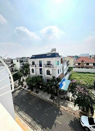 Hình ảnh Nhà [5x20] 3 lầu 5 phòng ngủ- Khu Tên Lửa