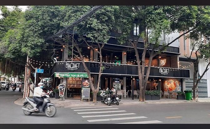 Hình ảnh CHO THUÊ góc 2MT K300 đường A4, Lê Trung Nghĩa. Tân Bình