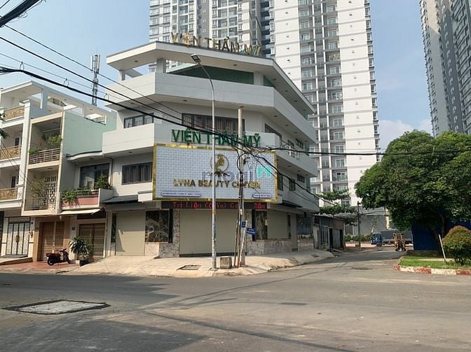 Hình ảnh Góc 2MT 10x20 1T2L đương Cô Giang, Q.1