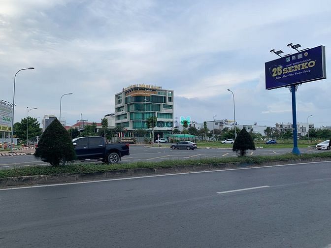 Hình ảnh Đất công 3 mặt tiền KDC Cty8 view cầu Cần Thơ - 1025m2 - 55 tỷ