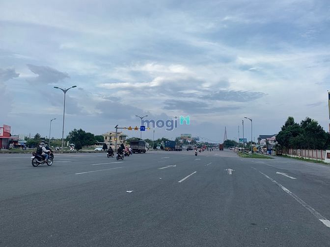 Hình ảnh Đất công 3 mặt tiền KDC Cty8 view cầu Cần Thơ - 1025m2 - 55 tỷ