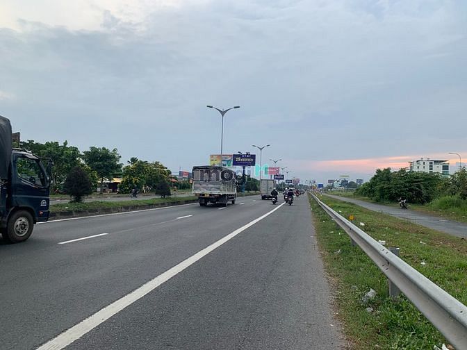 Hình ảnh Đất công 3 mặt tiền KDC Cty8 view cầu Cần Thơ - 1025m2 - 55 tỷ