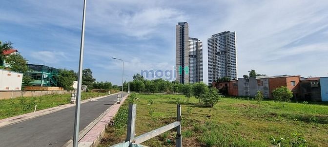 Hình ảnh Bán quỹ đất lớn MT đường tại Quận 2. 205 TỶ