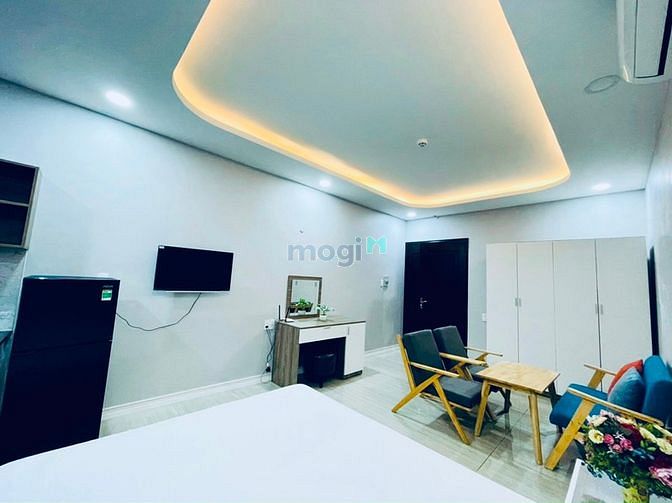 Hình ảnh CHDV full nội thất bancon gần KCX, thuận tiện qua Q4, Q1