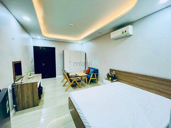 Hình ảnh CHDV full nội thất bancon gần KCX, thuận tiện qua Q4, Q1