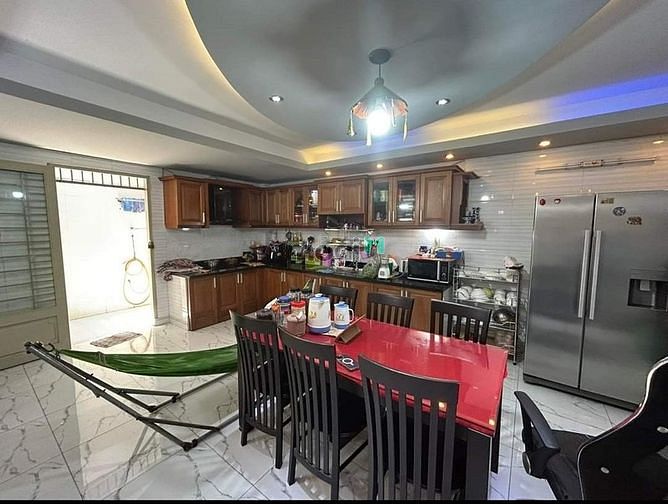 Hình ảnh 🏡 5 x 20 - Limousine đậu cửa - Tân Bình - Giáp Q10