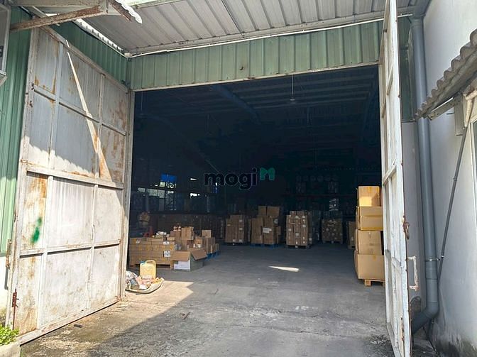Hình ảnh Kho Mặt tiền  Tỉnh lộ 10 1200 m2. Gần Tên Lửa  75 tr