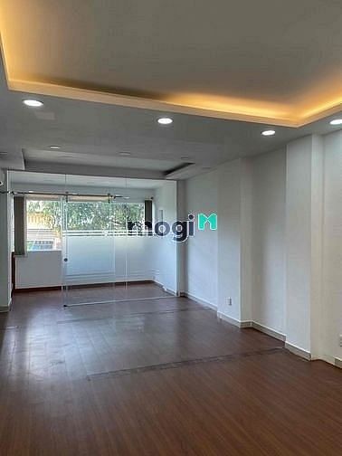 Hình ảnh Cho thuê nhà MT Phạm Ngọc Thạch, Quận 3, hầm 8 tầng, PCCC, máy lạnh