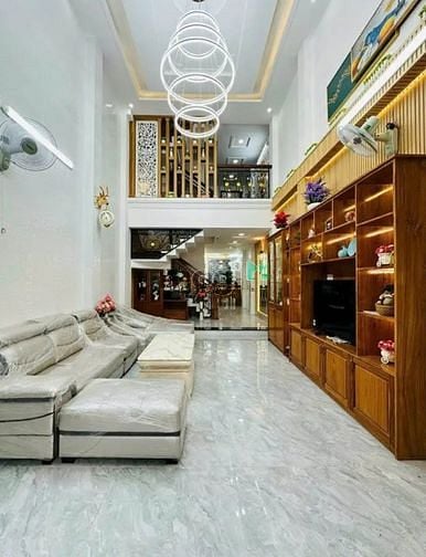 Hình ảnh 🏠 Nhà Cho Thuê Đường Phan Huy Ích Siêu Đẹp Sát Quang Trung full NT