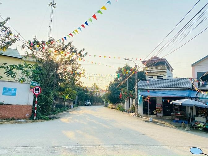 Hình ảnh Gửi bán lô đất bám trục chính apphan Hòa Sơn - Lương Sơn