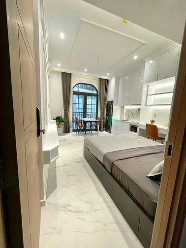 Hình ảnh Cho thuê phòng Bến Vân Đồn ban công ở Quận 4 gần cầu Callmette