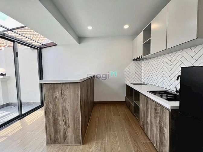 Hình ảnh ⭐️Mb6623 nạp rút nhanh chóng độc lạ - PENTHOUSE - 2 Ban công tách bếp Ngay ĐH Văn Lang