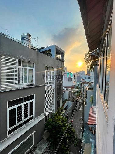 Hình ảnh Căn Hộ Ban Công_Máy Giặt Riêng_Gần Chùa Hoà Khánh