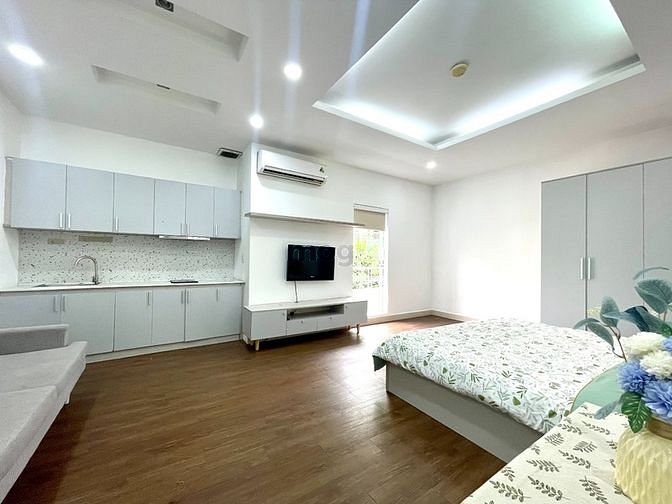 Hình ảnh CHDV ban công full nội thất ngay trung tâm quận 3