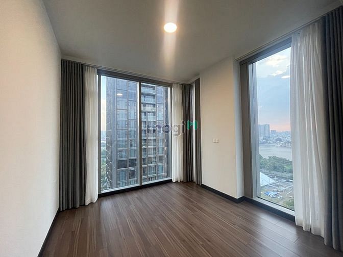 Hình ảnh C/hộ còn mới dọn vào ngay Empire City nội thất cơ bản 2PN