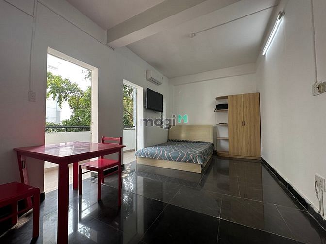 Hình ảnh Cho thue Studio 35M2_Bếp xa giường ngủ _Ban công rộng_Full nội thất