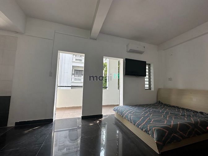 Hình ảnh Cho thue Studio 35M2_Bếp xa giường ngủ _Ban công rộng_Full nội thất