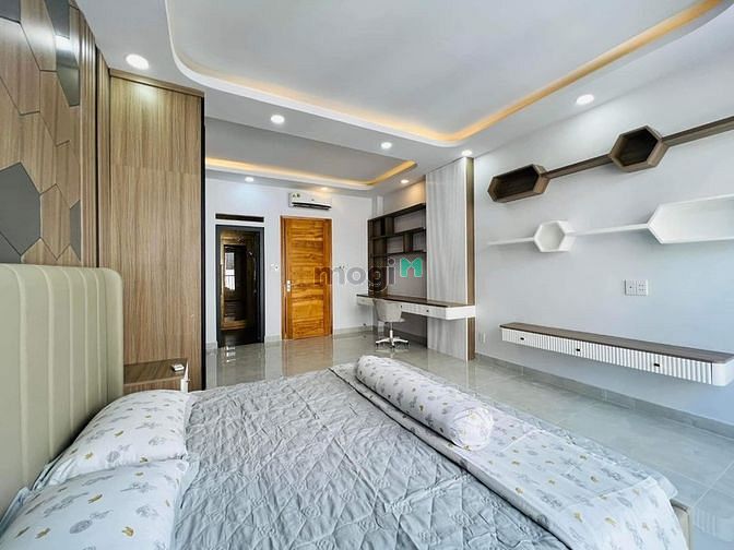 Hình ảnh Nhà chính chủ bán Đường An Dương Vương Quận 5 DT 60m2 Giá 2 tỷ 490 SHR